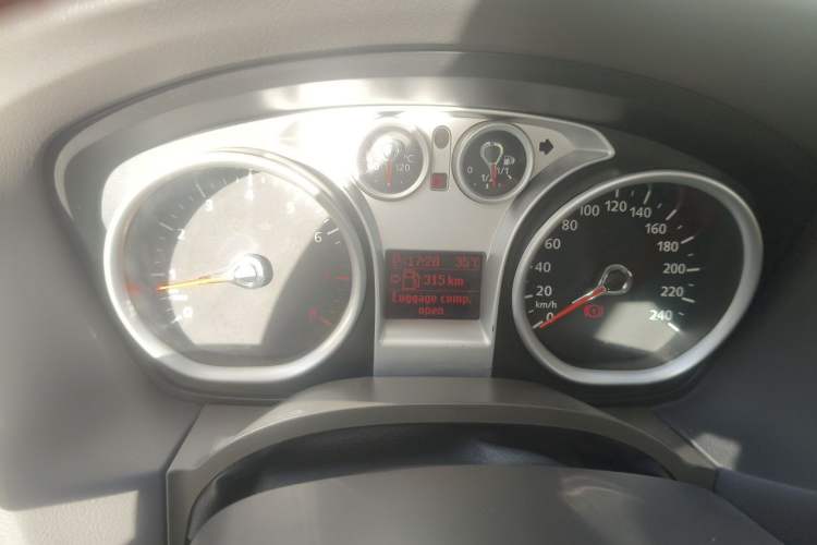 Used Ford Focus 2012 Hatchback Classic 1.8L Automatic Fashion Edition Instrument Cluster