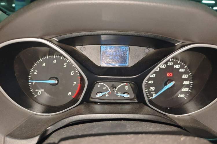 Used Ford Focus 2012 Sedan 1.6L Automatic Comfort Model Instrument Cluster