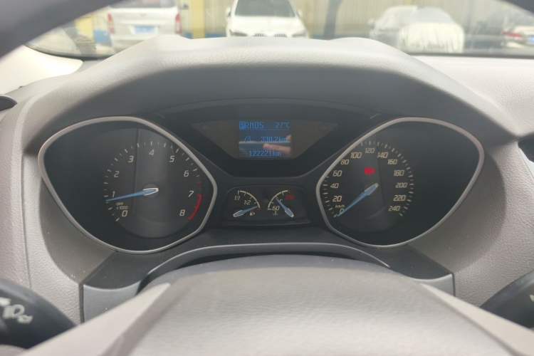 Used Ford Focus 2012 Sedan 1.6L Automatic Comfort Model Instrument Cluster