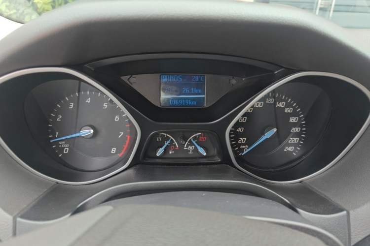 Used Ford Focus 2012 Sedan 1.6L Automatic Comfort Model Instrument Cluster