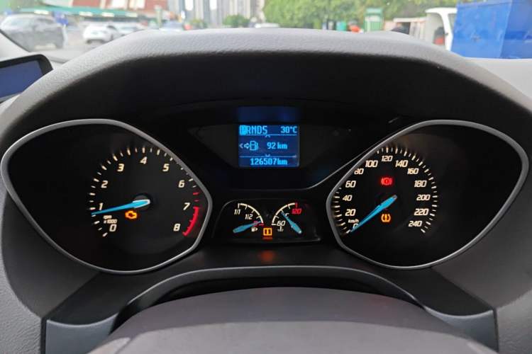 Used Ford Focus 2012 Sedan 1.6L Automatic Comfort Model Instrument Cluster