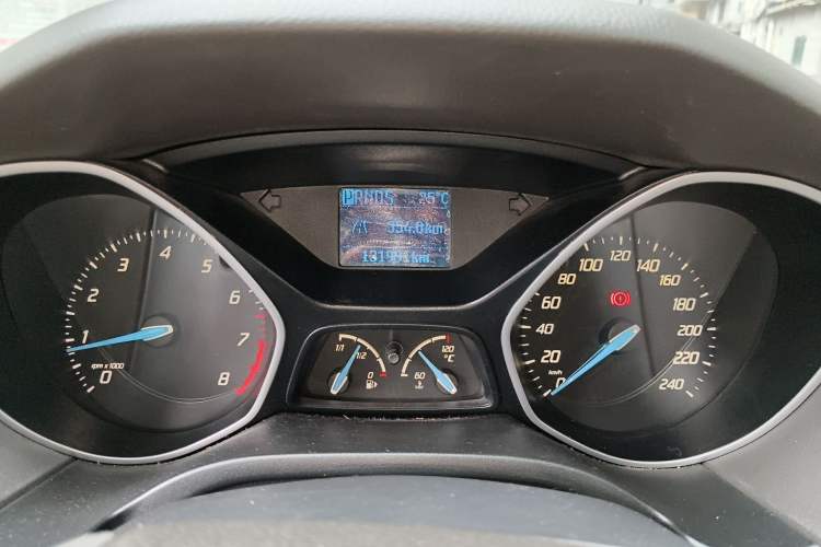 Used Ford Focus 2012 Sedan 1.6L Automatic Comfort Model Instrument Cluster