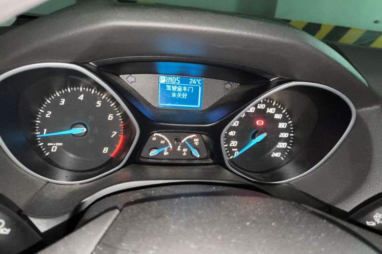Used Ford Focus 2012 Sedan 1.6L Automatic Comfort Model Instrument Cluster