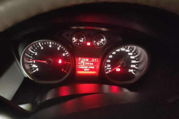 Used Ford Focus 2012 Sedan Classic 1.8L Automatic Fashion Edition Instrument Cluster