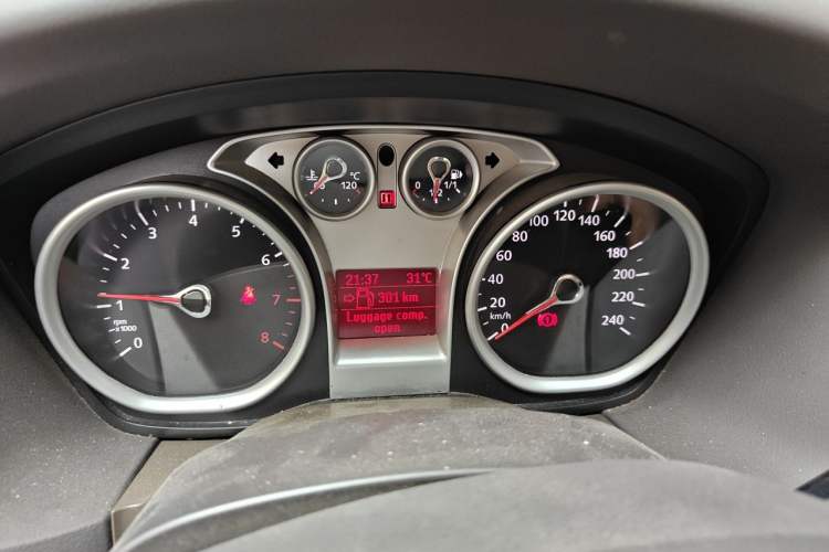 Used Ford Focus 2012 Sedan Classic 1.8L Manual Base Model Instrument Cluster