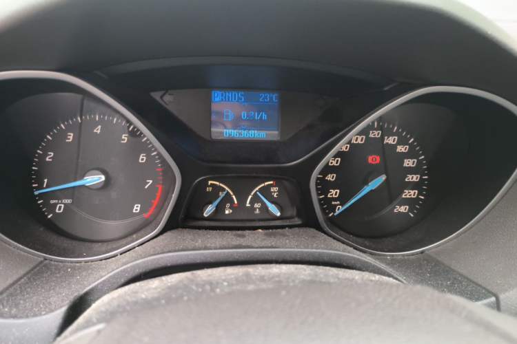 Used Ford Focus 2012 Hatchback 1.6L Automatic Fashion Edition Instrument Cluster