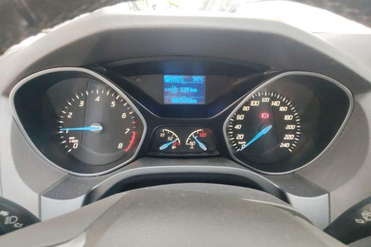 Used Ford Focus 2012 Hatchback 1.6L Automatic Fashion Edition Instrument Cluster