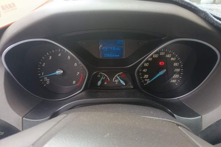 Used Ford Focus 2012 Sedan 1.6L Manual Fashion Edition Instrument Cluster