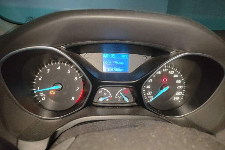 Used Ford Focus 2012 Sedan 1.6L Automatic Fashion Edition Instrument Cluster