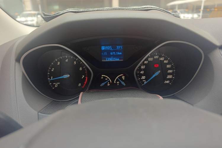Used Ford Focus 2012 Sedan 1.6L Automatic Fashion Edition Instrument Cluster