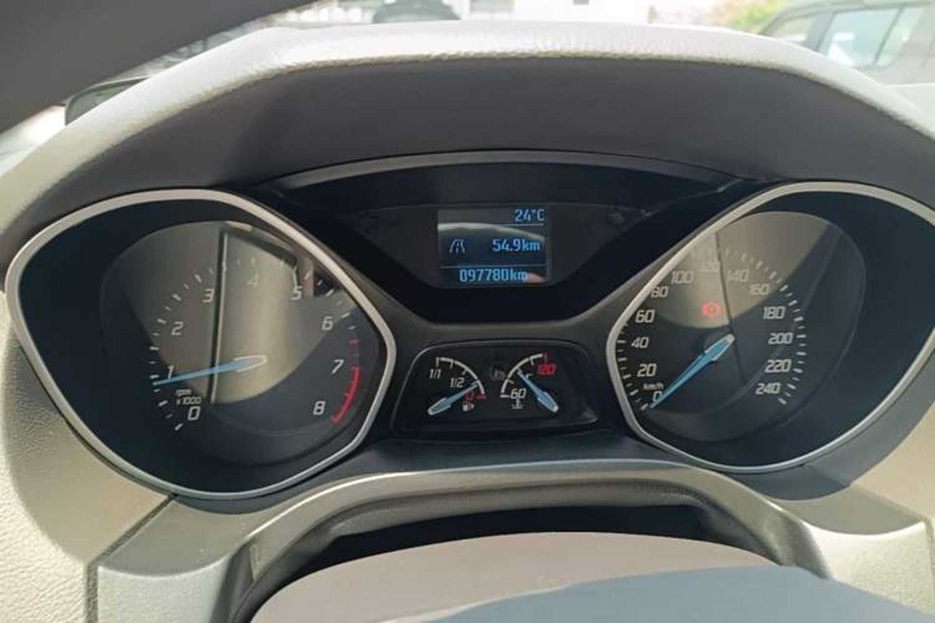 Used Ford Focus 2012 Sedan 1.6L Manual Comfort Model Instrument Cluster