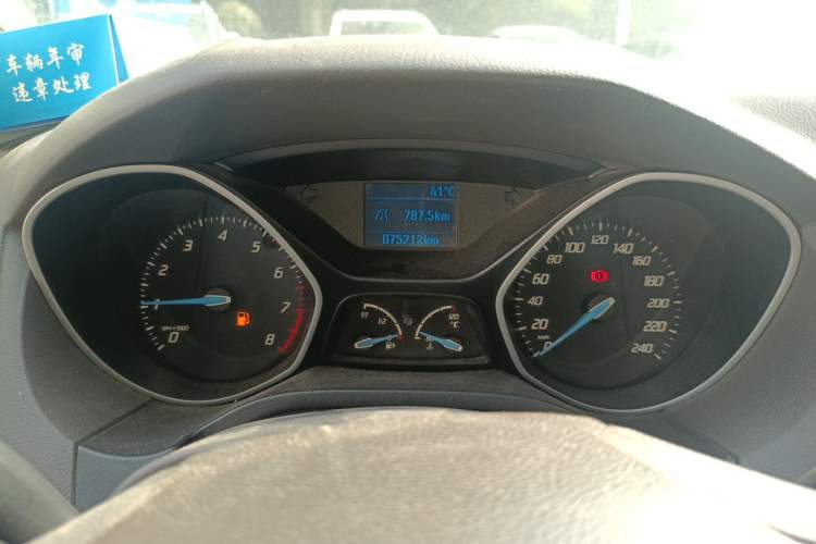 Used Ford Focus 2012 Sedan 1.6L Manual Comfort Model Instrument Cluster