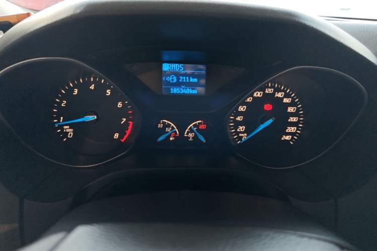 Used Ford Focus 2012 Sedan 1.6L Automatic Fashion Edition Instrument Cluster