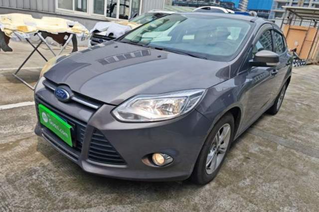 Used Ford Focus 2012 Sedan 1.6L Automatic Fashion Edition