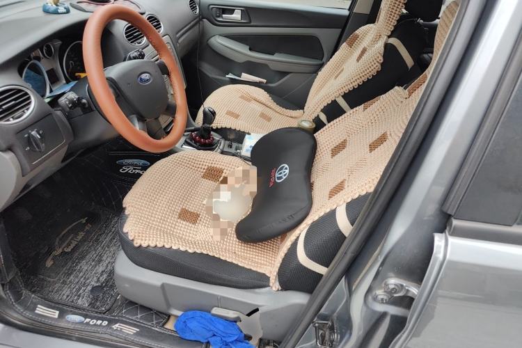 Used Ford Focus 2012 Hatchback Classic 1.8L Manual Base Model Left Front Seat