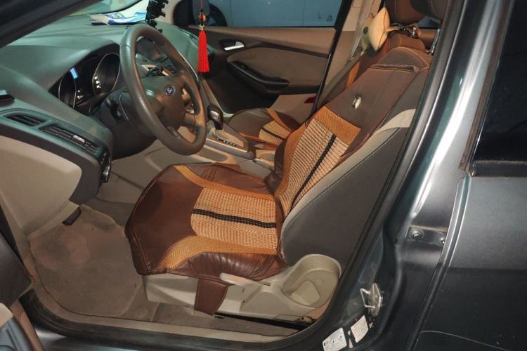 Used Ford Focus 2012 Sedan 1.6L Automatic Comfort Model Left Front Seat