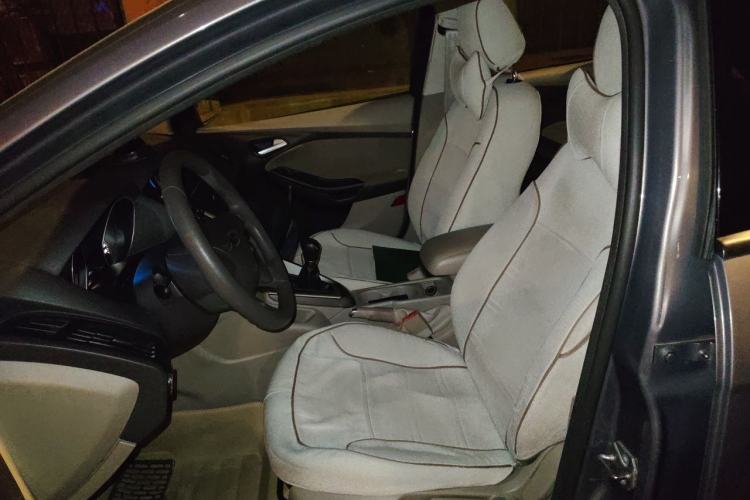Used Ford Focus 2012 Sedan 1.6L Manual Comfort Model Left Front Seat