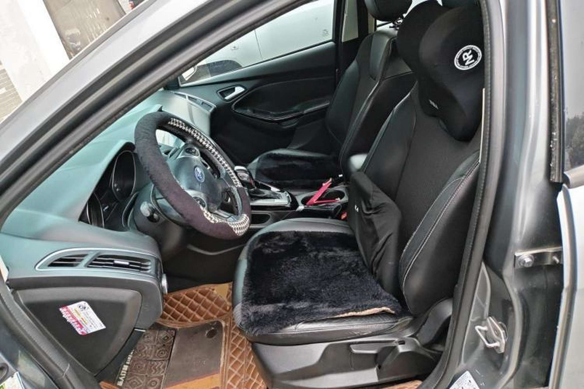 Used Ford Focus 2012 Hatchback 1.6L Automatic Fashion Edition Left Front Seat