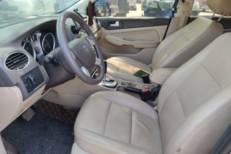 Used Ford Focus 2012 Hatchback Classic 1.8L Automatic Fashion Edition Left Front Seat