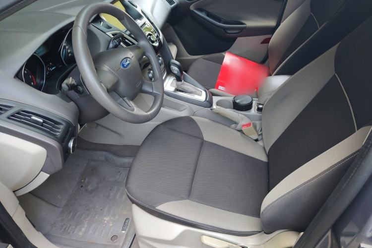 Used Ford Focus 2012 Sedan 1.6L Automatic Comfort Model Left Front Seat
