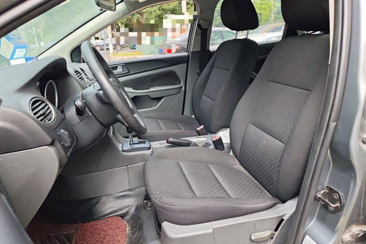 Used Ford Focus 2012 Hatchback Classic 1.8L Automatic Base Model Left Front Seat