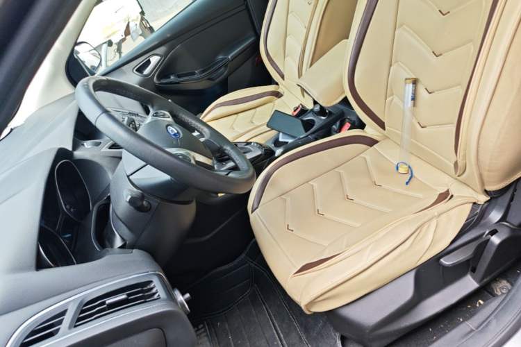 Used Ford Focus 2012 Sedan 1.6L Automatic Fashion Edition Left Front Seat