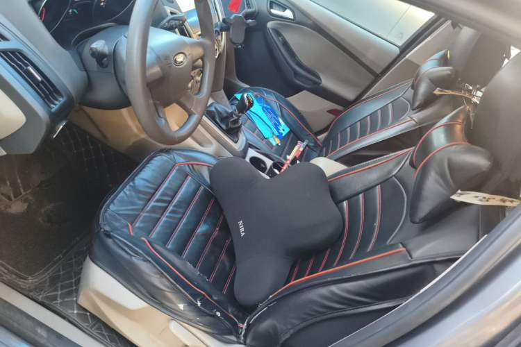 Used Ford Focus 2012 Sedan 1.6L Manual Comfort Model Left Front Seat