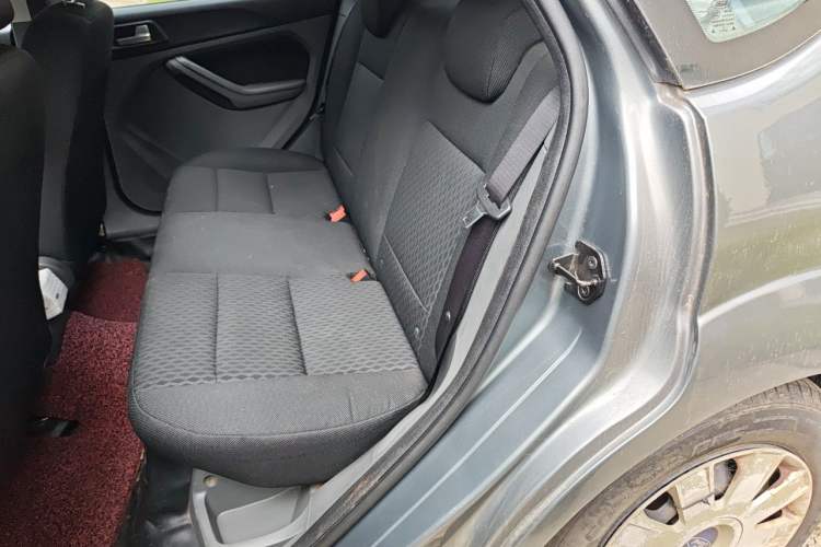 Used Ford Focus 2012 Hatchback Classic 1.8L Automatic Base Model Left Rear Seat