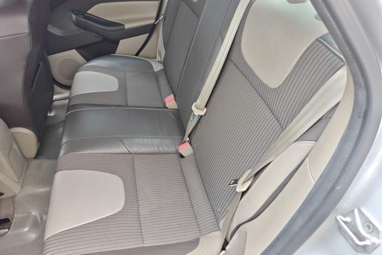 Used Ford Focus 2012 Sedan 1.6L Automatic Fashion Edition Left Rear Seat