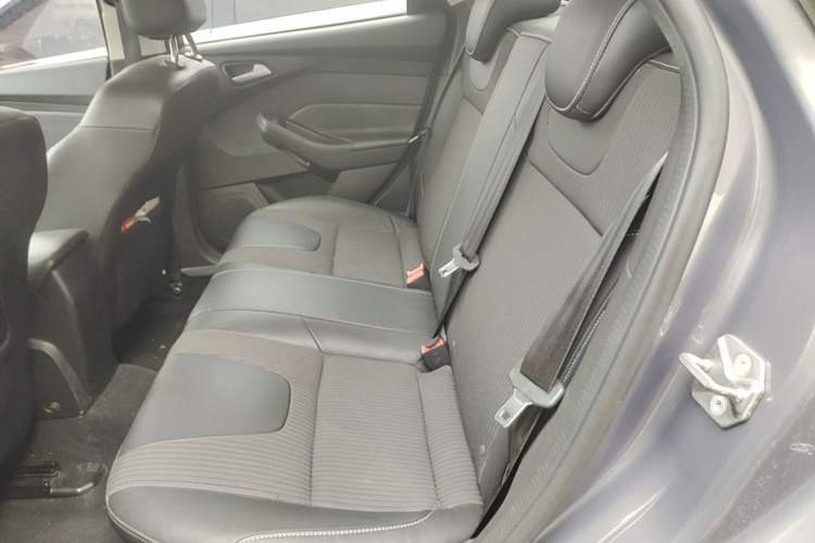 Used Ford Focus 2012 Sedan 1.6L Automatic Fashion Edition Left Rear Seat