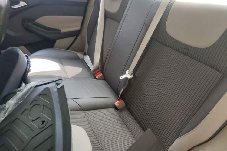 Used Ford Focus 2012 Sedan 1.6L Automatic Fashion Edition Left Rear Seat