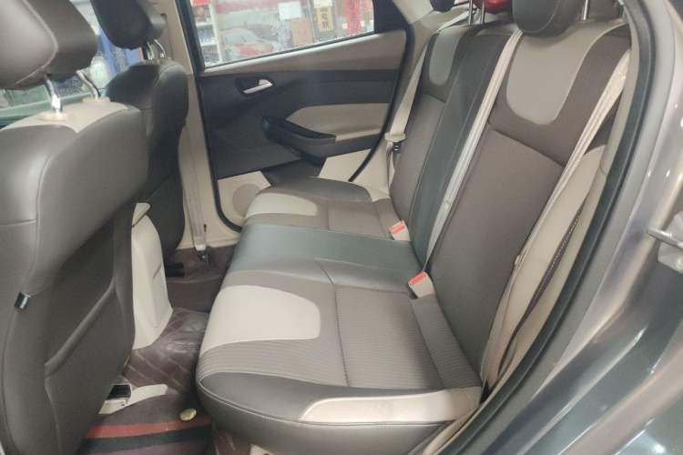 Used Ford Focus 2012 Sedan 1.6L Automatic Fashion Edition Left Rear Seat