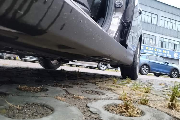 Used Ford Focus 2012 Sedan 1.6L Manual Fashion Edition Left Side Sill