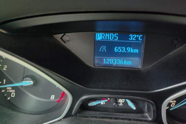 Used Ford Focus 2012 Sedan 1.6L Automatic Comfort Model Odometer Close Up
