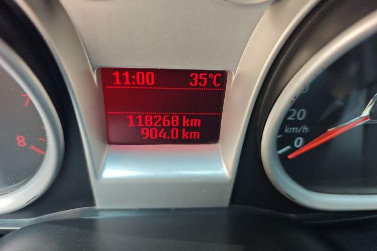 Used Ford Focus 2012 Hatchback Classic 1.8L Manual Base Model Odometer Close Up
