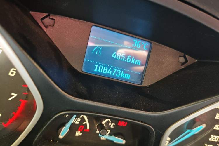 Used Ford Focus 2012 Sedan 1.6L Manual Comfort Model Odometer Close Up