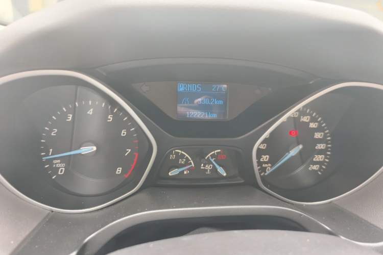 Used Ford Focus 2012 Sedan 1.6L Automatic Comfort Model Odometer Close Up