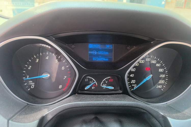 Used Ford Focus 2012 Hatchback 1.6L Automatic Fashion Edition Odometer Close Up