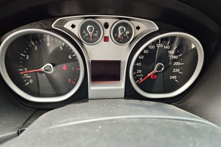 Used Ford Focus 2012 Hatchback Classic 1.8L Automatic Base Model Odometer Close Up