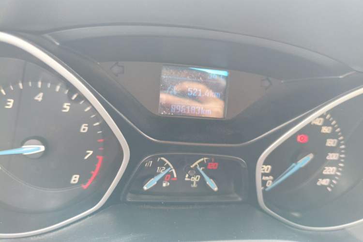Used Ford Focus 2012 Sedan 1.6L Manual Comfort Model Odometer Close Up