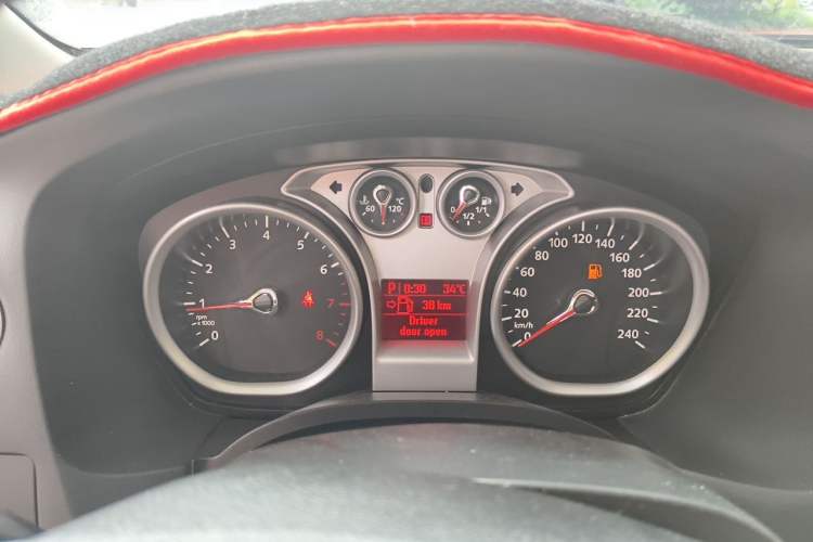 Used Ford Focus 2012 Hatchback Classic 1.8L Automatic Base Model Odometer Close Up