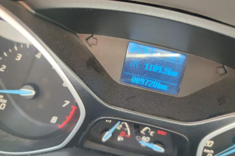 Used Ford Focus 2012 Sedan 1.6L Automatic Comfort Model Odometer Close Up