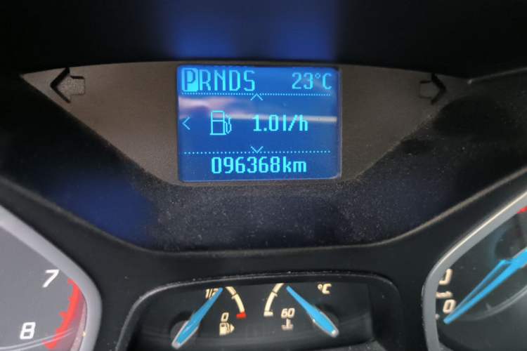 Used Ford Focus 2012 Hatchback 1.6L Automatic Fashion Edition Odometer Close Up