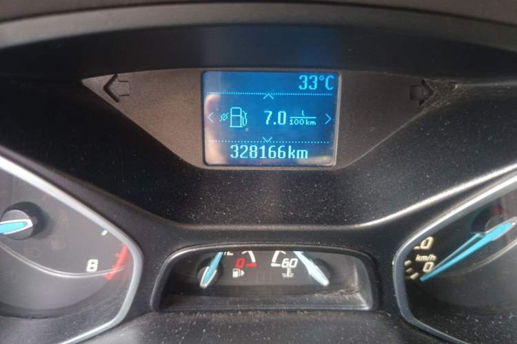 Used Ford Focus 2012 Sedan 1.6L Manual Fashion Edition Odometer Close Up