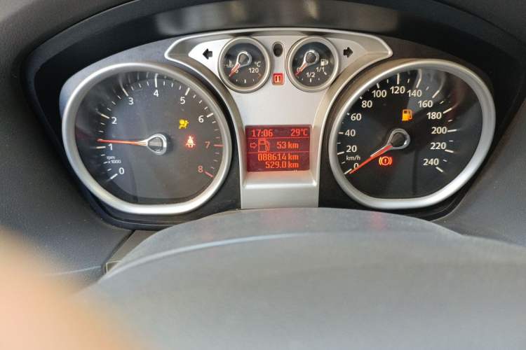 Used Ford Focus 2012 Hatchback Classic 1.8L Manual Base Model Odometer Close Up