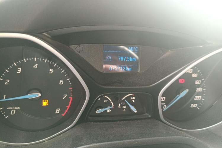 Used Ford Focus 2012 Sedan 1.6L Manual Comfort Model Odometer Close Up