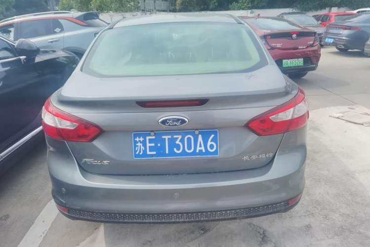 Used Ford Focus 2012 Sedan 1.6L Automatic Fashion Edition Rear