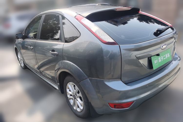 Used Ford Focus 2012 Hatchback Classic 1.8L Automatic Fashion Edition Rear Left 45 Deg