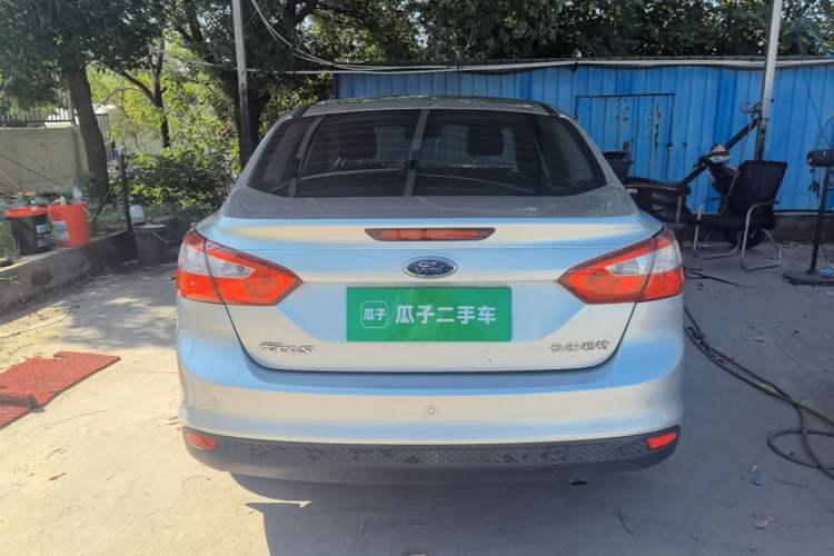 Used Ford Focus 2012 Sedan 1.6L Automatic Fashion Edition Rear