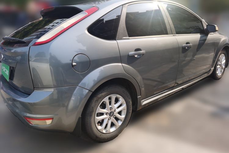 Used Ford Focus 2012 Hatchback Classic 1.8L Automatic Fashion Edition Rear Right 45 Deg